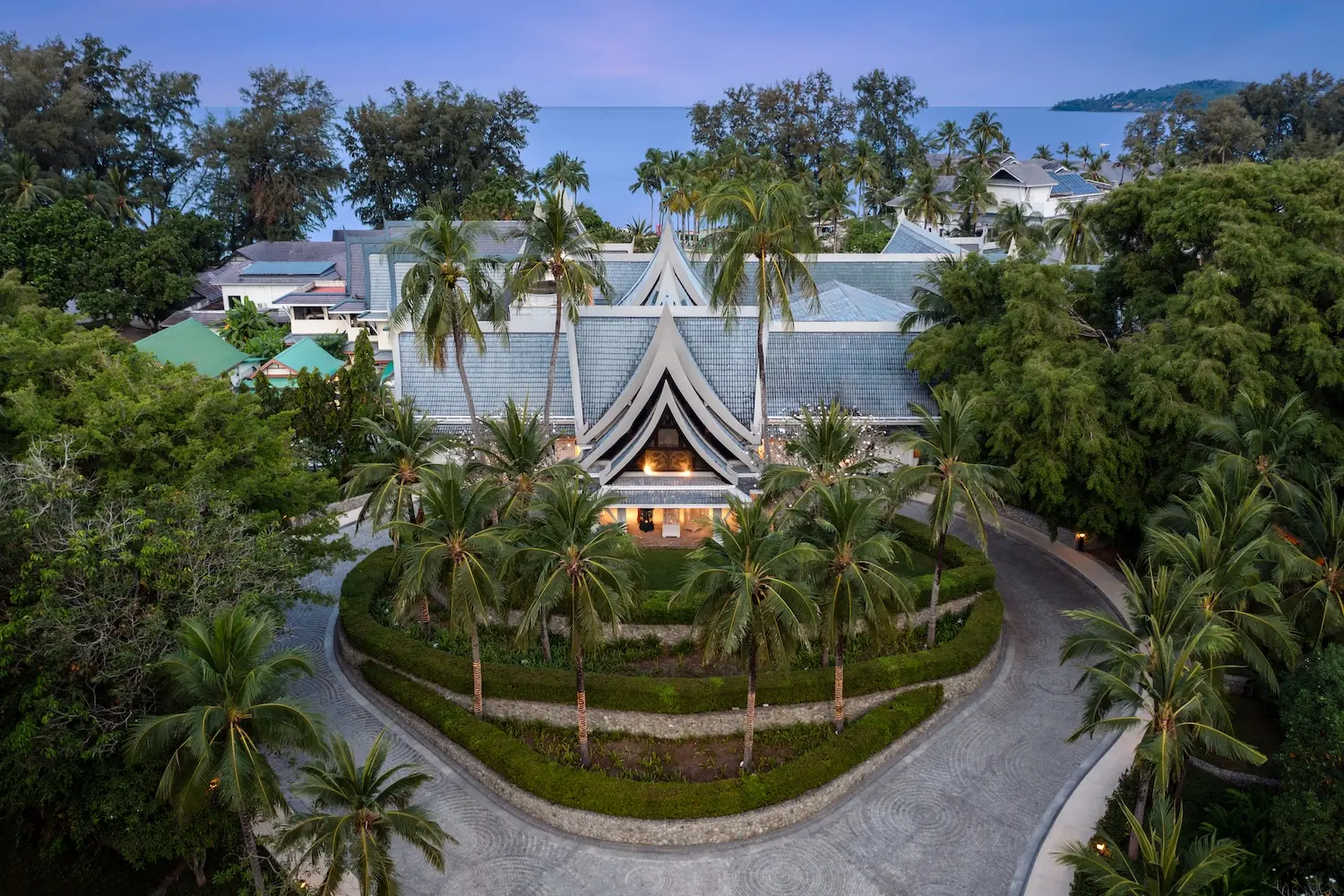 S Hotels & Resorts’ SAii Laguna Phuket and Santiburi Koh Samui Join Serandipians Luxury Travel Network